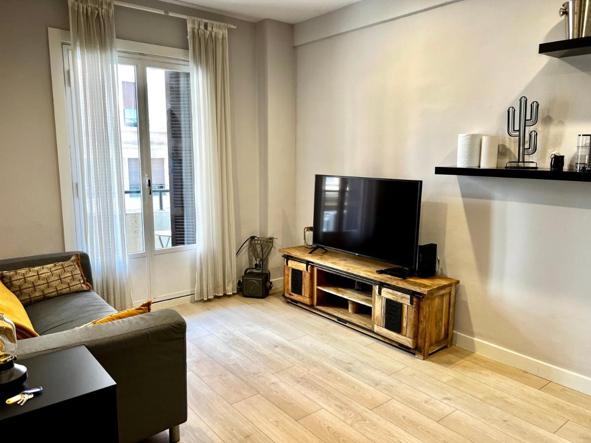 Cabernet Sauvignon Apartment. Surf Beach San Sebastián Esterno foto
